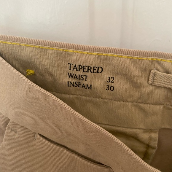 Banana Republic Khaki Chinos - Picture 4 of 5